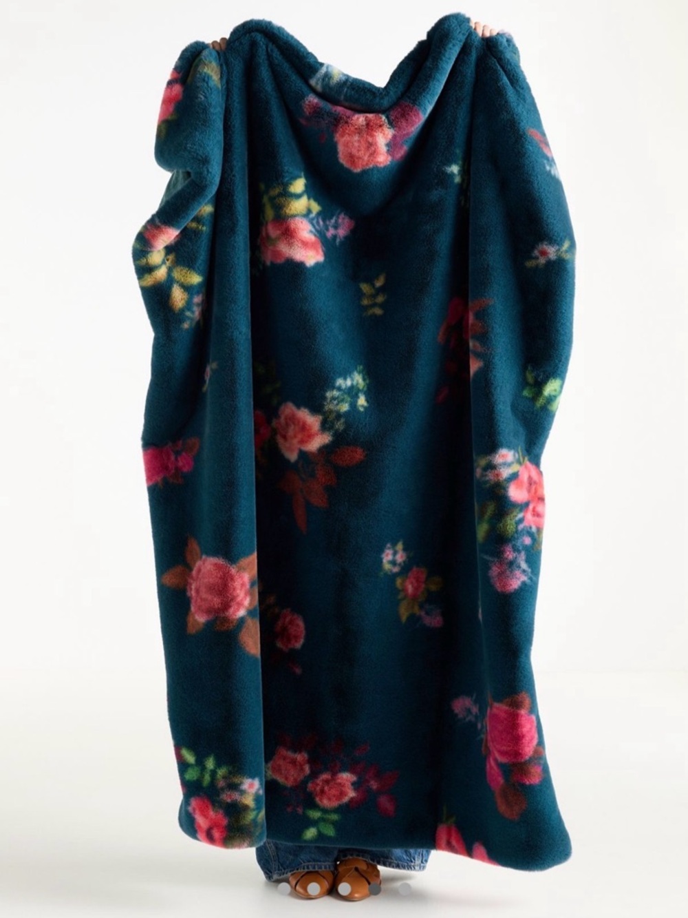 Anthropologie Maeve faux fur printed blanket